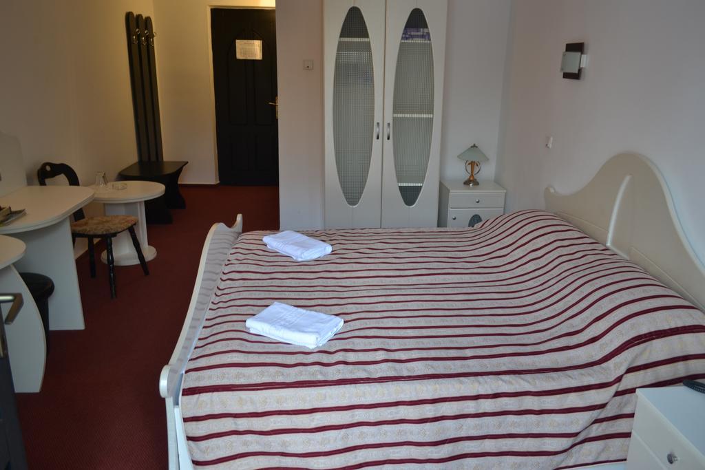 Hotel Marion Padurea Rotunda*** Reghin Værelse billede