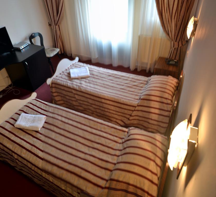 Hotel Marion Padurea Rotunda*** Reghin Værelse billede